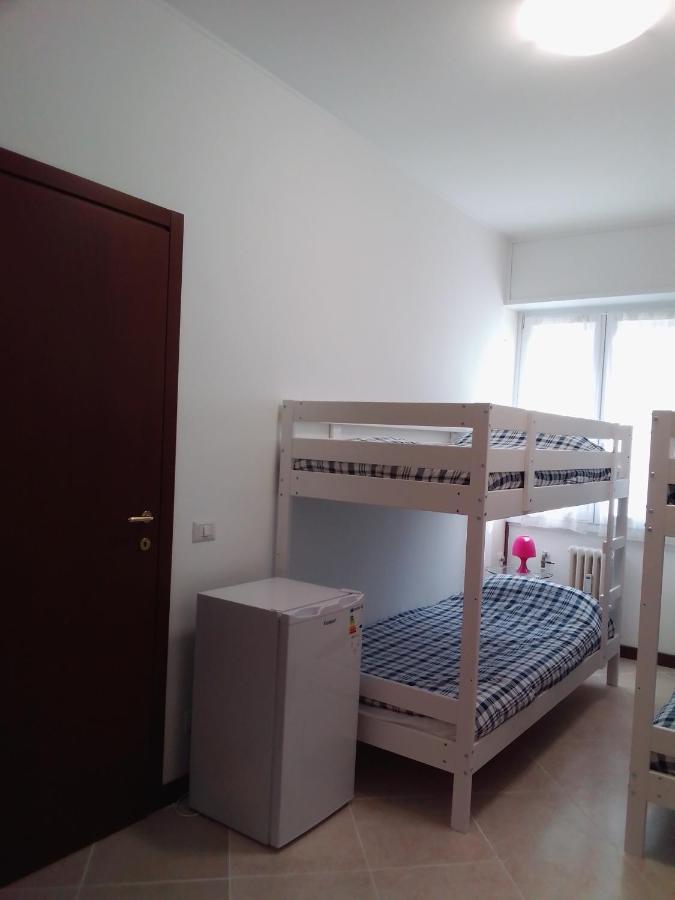 Gigli, Rooms Con Cucina In Comune E Terrazza Милано Екстериор снимка