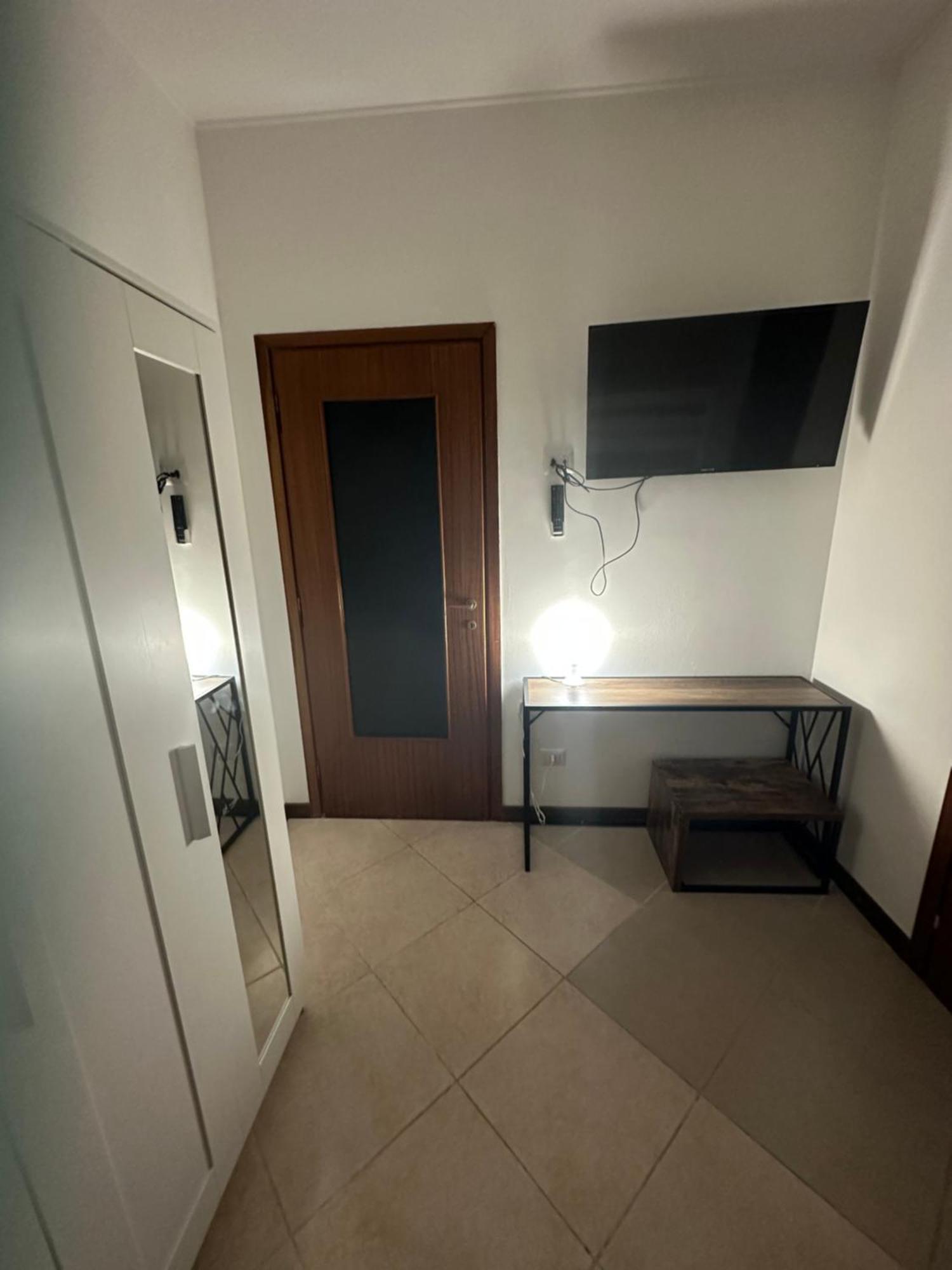 Gigli, Rooms Con Cucina In Comune E Terrazza Милано Екстериор снимка