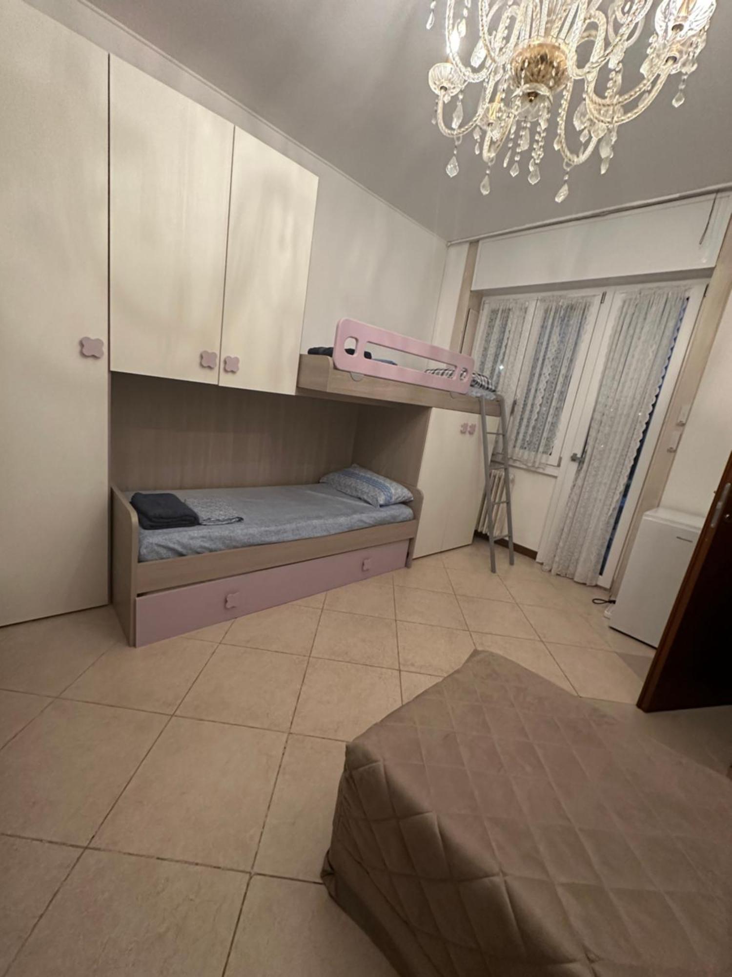 Gigli, Rooms Con Cucina In Comune E Terrazza Милано Екстериор снимка