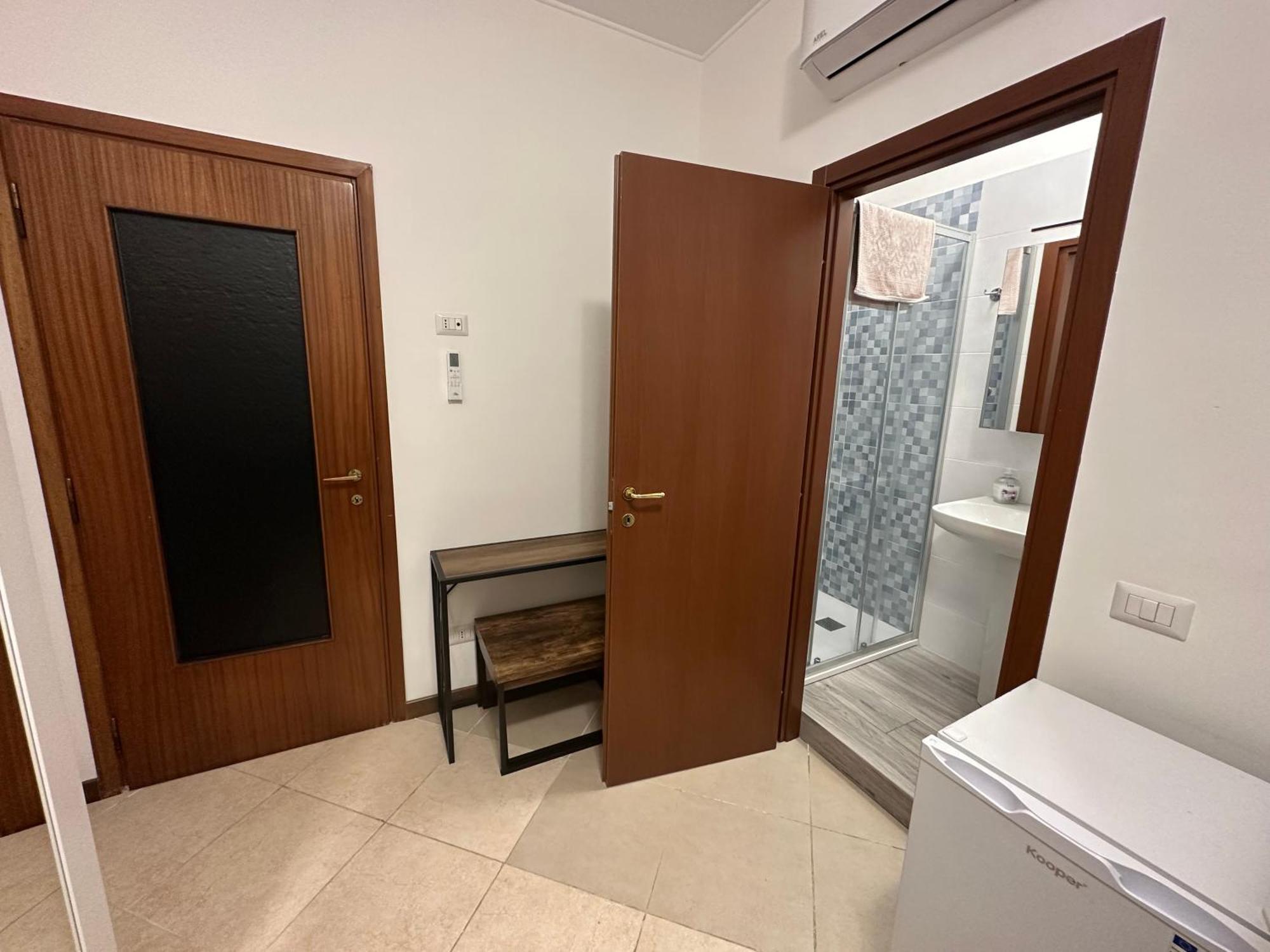 Gigli, Rooms Con Cucina In Comune E Terrazza Милано Екстериор снимка