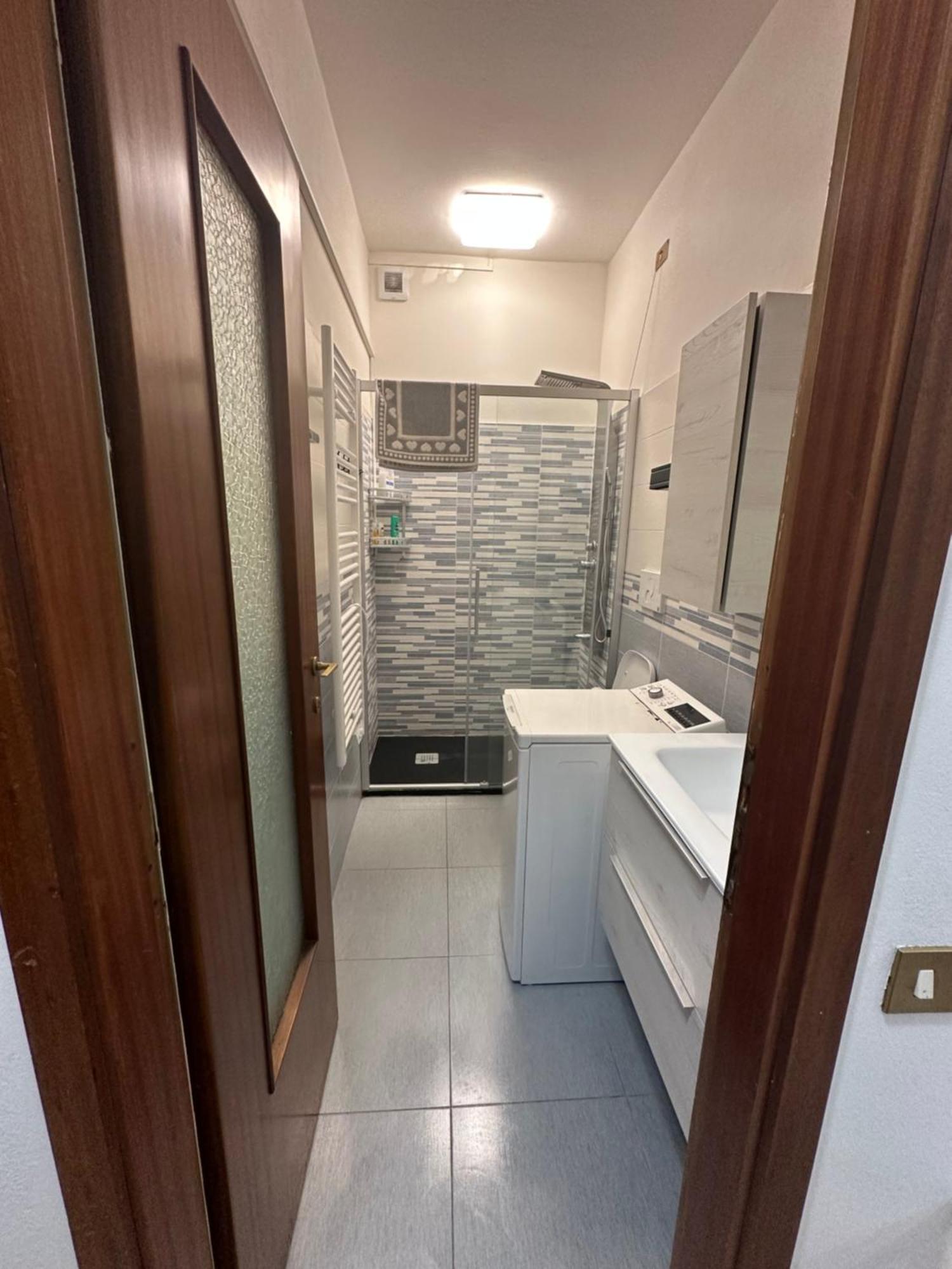 Gigli, Rooms Con Cucina In Comune E Terrazza Милано Екстериор снимка