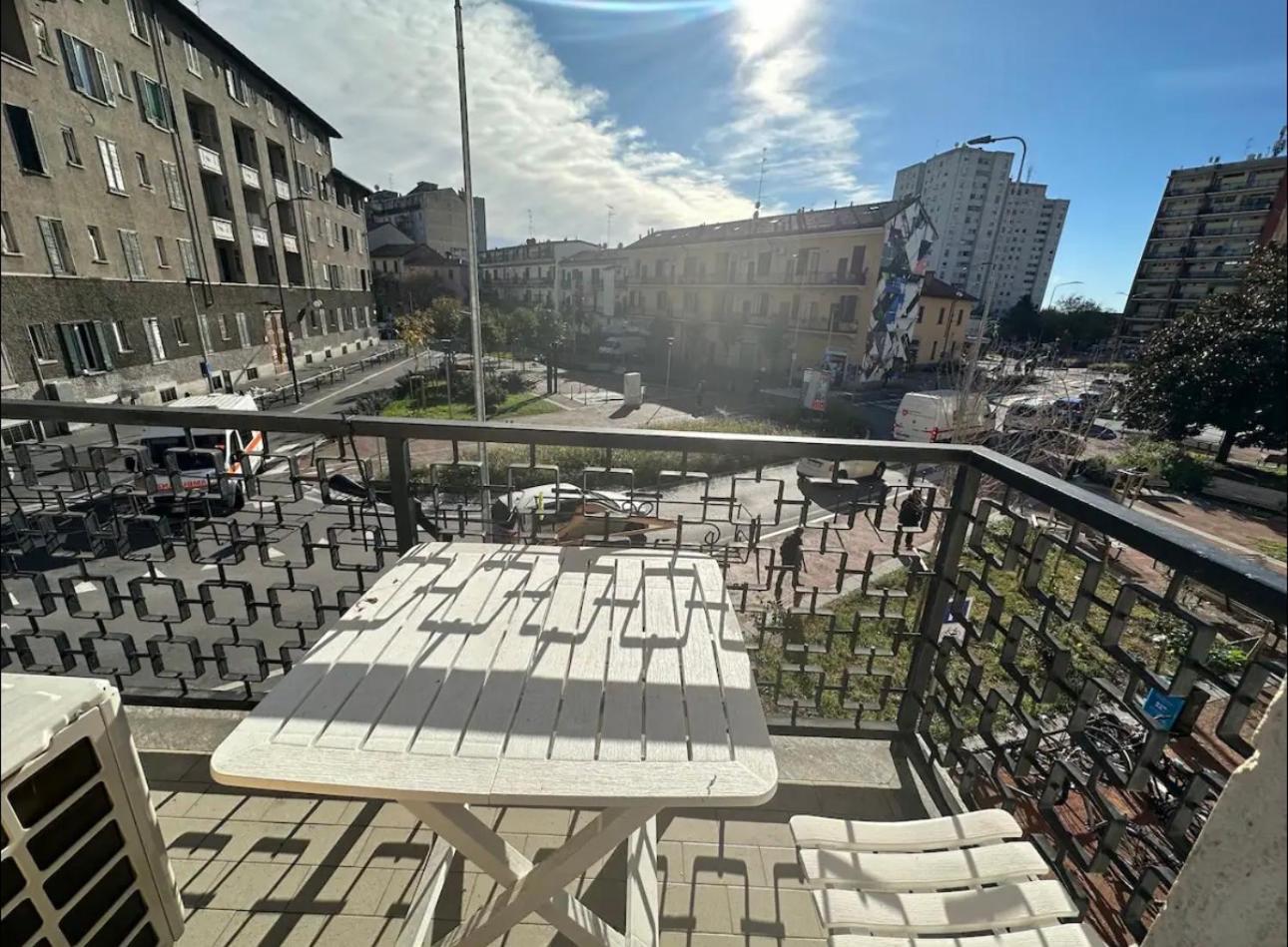 Gigli, Rooms Con Cucina In Comune E Terrazza Милано Екстериор снимка