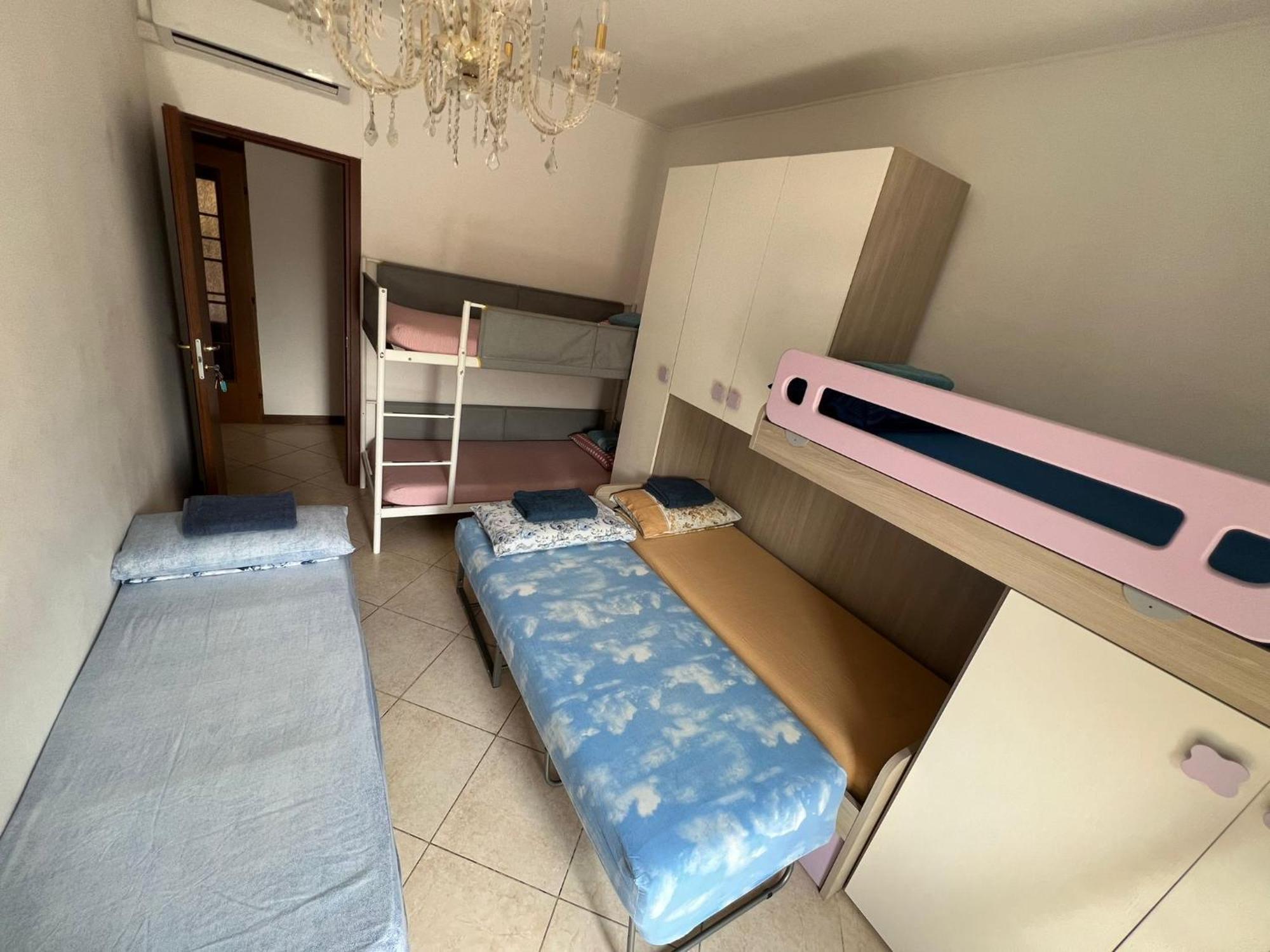 Gigli, Rooms Con Cucina In Comune E Terrazza Милано Стая снимка