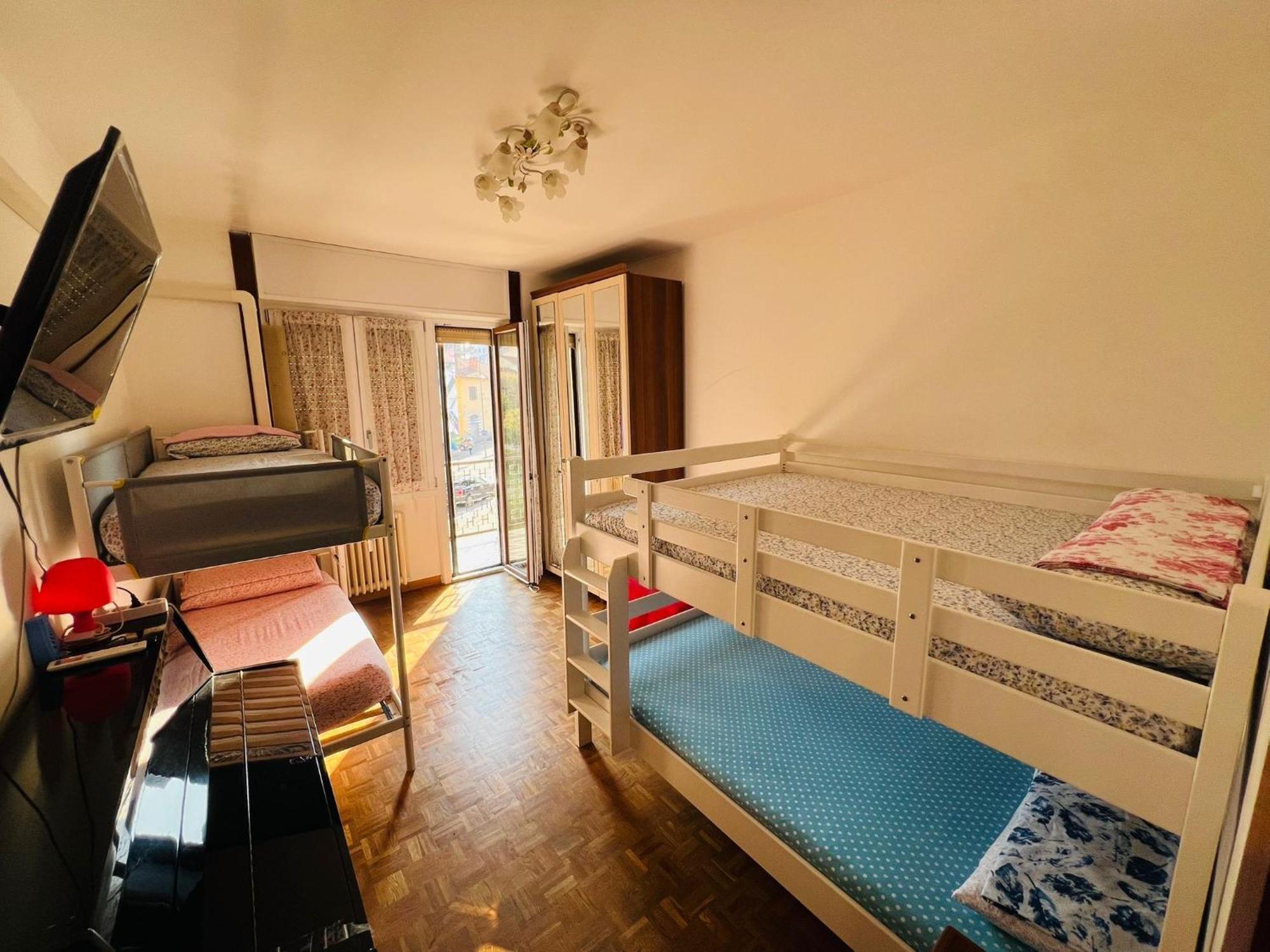 Gigli, Rooms Con Cucina In Comune E Terrazza Милано Екстериор снимка